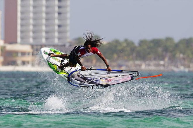 Kiri full power - Aruba Hi Winds Grand Slam 2011 © PWA World Tour http://www.pwaworldtour.com